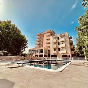 4* Szálloda St Gregory Park